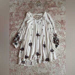 FREE PEOPLE EMBROIDERED MINI BOHO DRESS